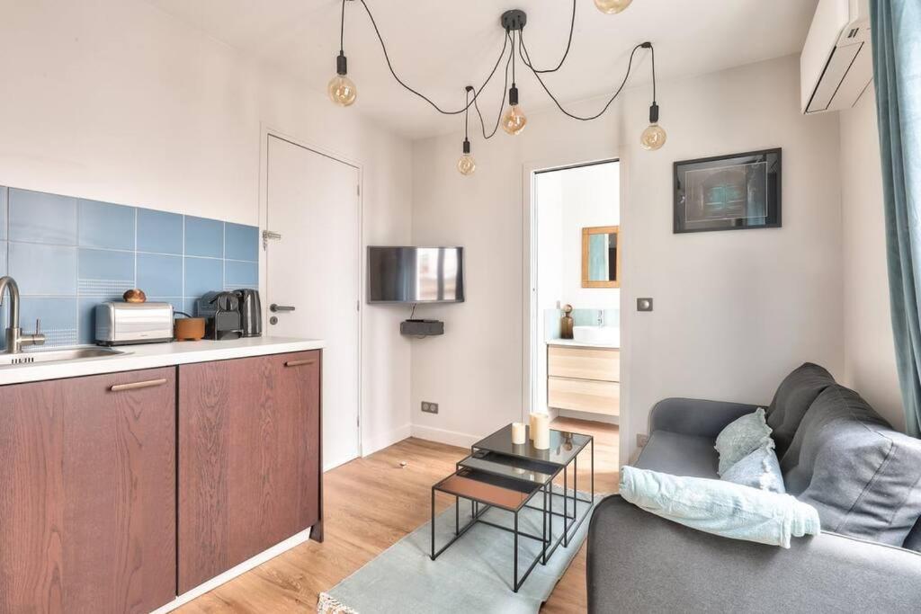 Cozy And Practical Apt In The 10Th Arrondissement Paris Exterior photo
